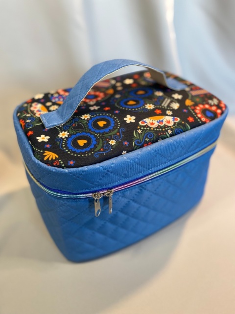 Kosmetyczka czaszki i błękit rozmiar L