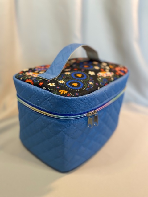 Kosmetyczka czaszki i błękit rozmiar L