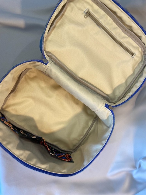 Kosmetyczka czaszki i błękit rozmiar L