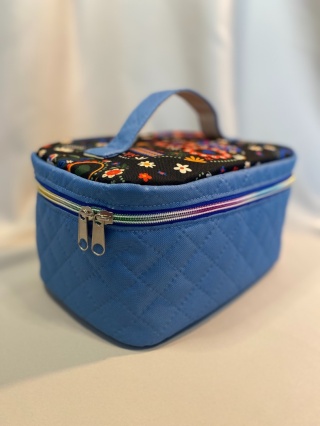 Kosmetyczka czaszki i błękit rozmiar M