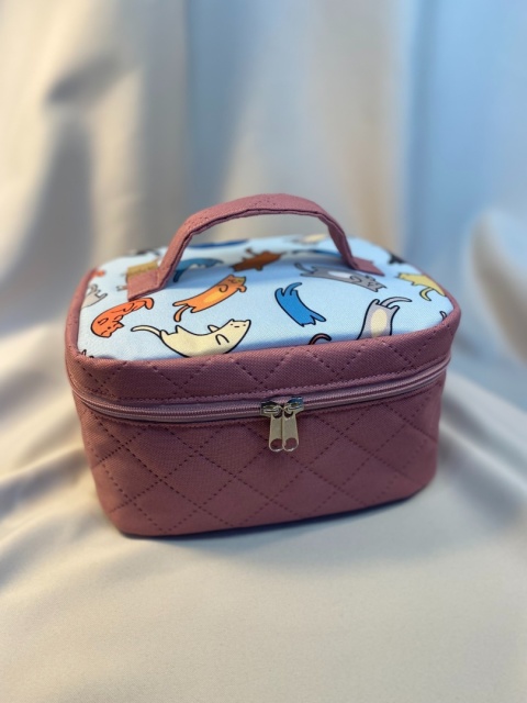 Kosmetyczka kotki i róż rozmiar M