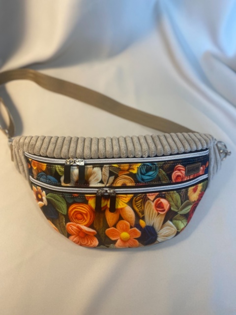 Nerka Luna z tkanin welurowych jesienne kwiaty rozmiar L