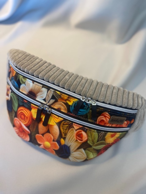 Nerka Luna z tkanin welurowych jesienne kwiaty rozmiar L