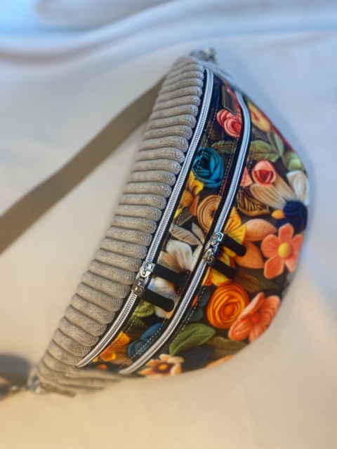 Nerka Luna z tkanin welurowych jesienne kwiaty rozmiar L