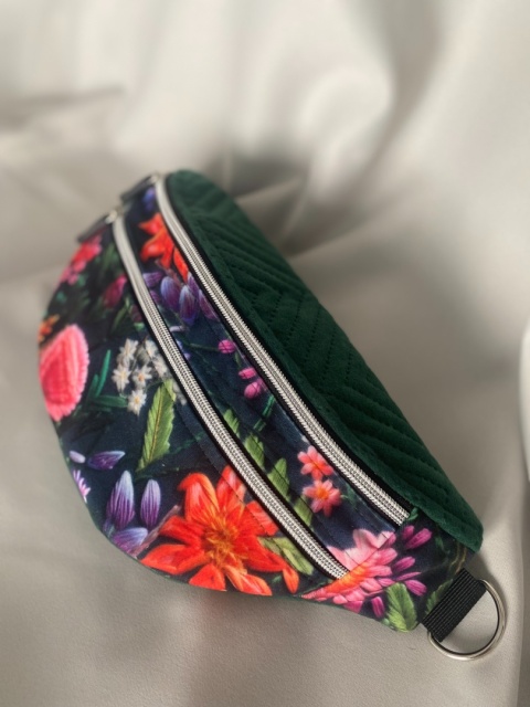 Nerka Luna z weluru w kwiaty rozmiar M