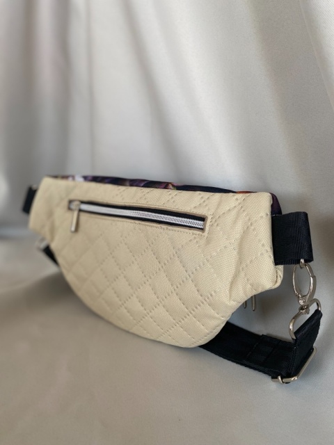 Nerka Luna z tkanin wodoodpornych hortensje i wanilia rozmiar M