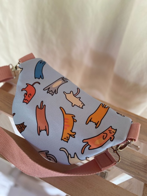 Nerka z tkanin wodoodpornych Kotki