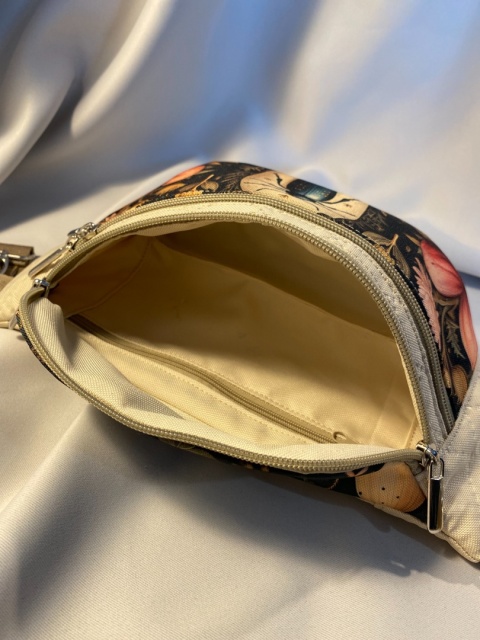 Nerka z tkanin wodoodpornych Żuczki i wanilia rozmiar M