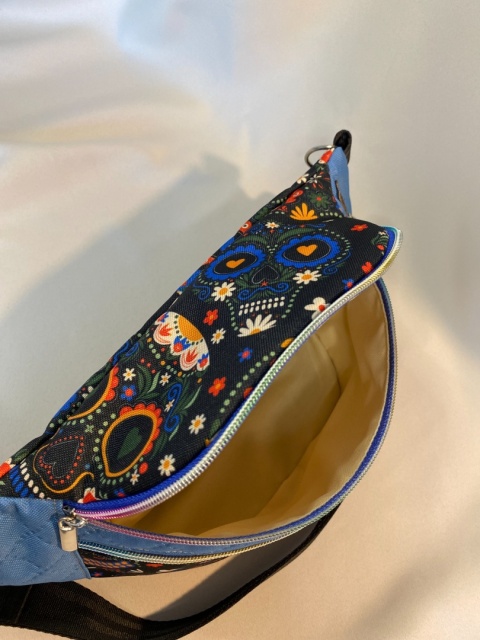 Nerka Jade z tkanin wodoodpornych czaszki i błękit rozmiar L