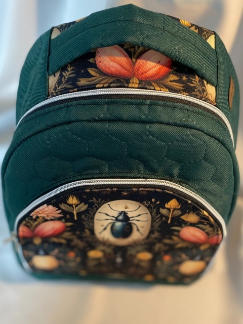 Plecak zieleń i żuczki