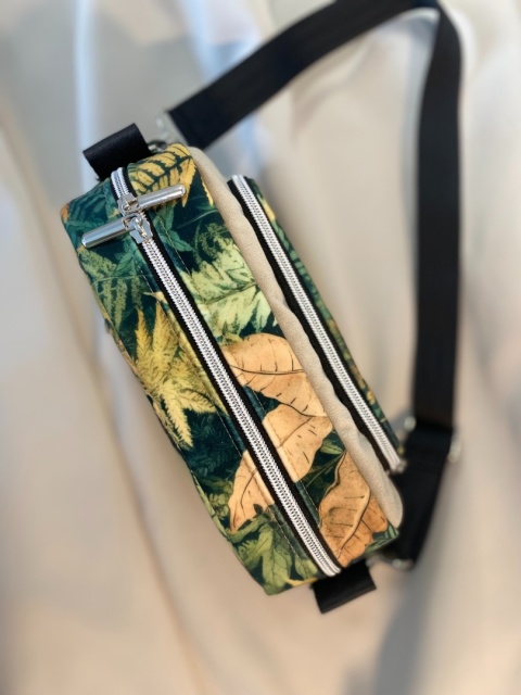 Torebka Tala z weluru tapicerskiego Paprocie