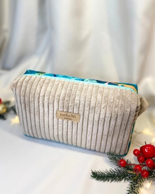 Kosmetyczka z weluru i prążka
