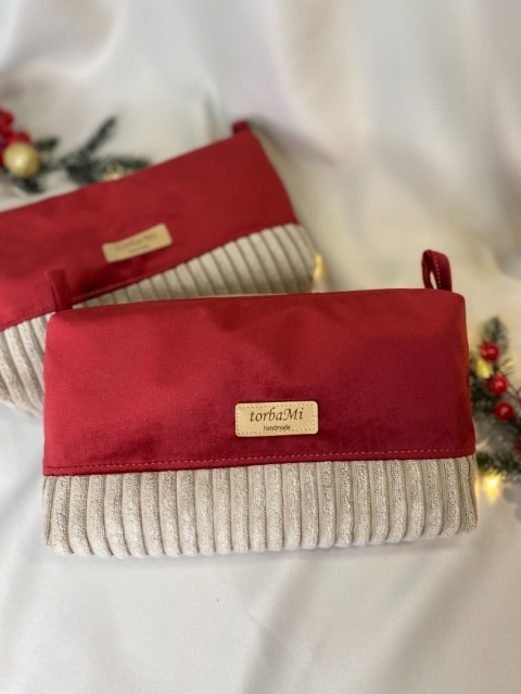 Kosmetyczka z weluru i prążka