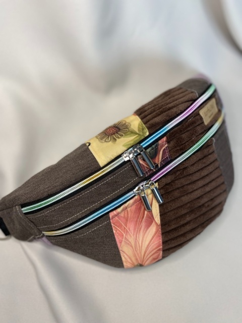 Nerka Luna z tkanin tapicerskich rozmiar L