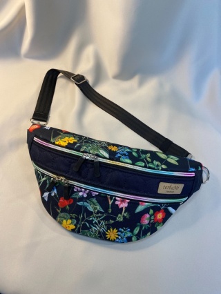 Nerka Luna z tkanin wodoodpornych kwiaty i granat rozmiar L