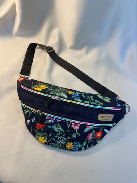 Nerka Luna z tkanin wodoodpornych kwiaty i granat rozmiar L