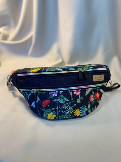 Nerka Luna z tkanin wodoodpornych kwiaty i granat rozmiar L